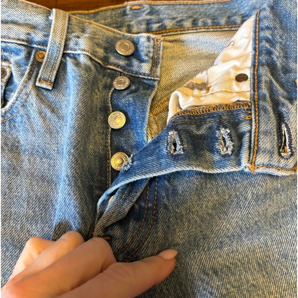 Levis 501 Skinny Jeans Size 24 - Picture 8 of 8